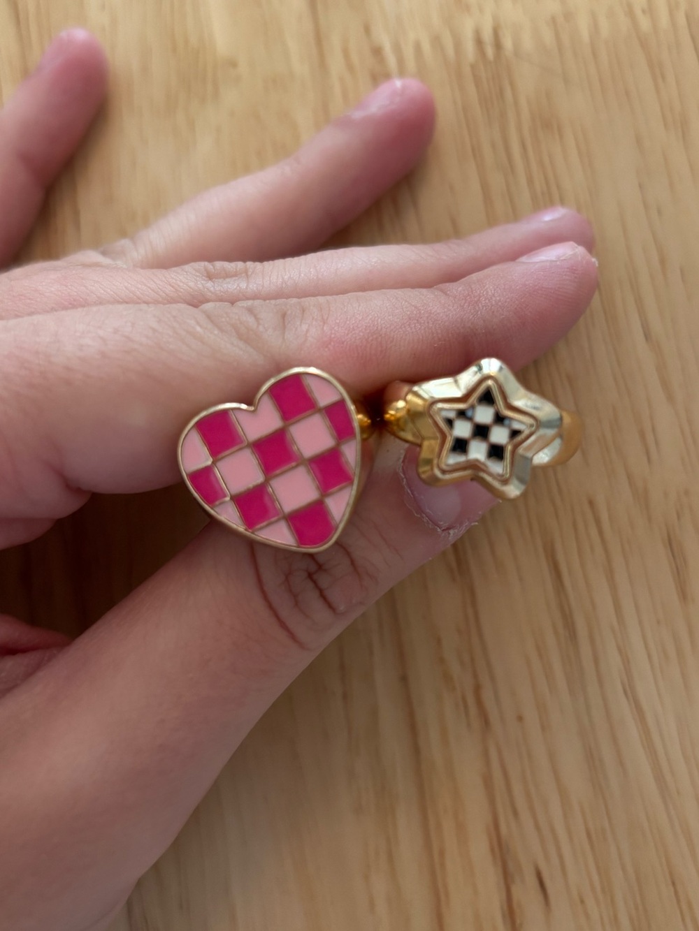 Ardene Pink Checkered Heart & Gold Star Enamel Ring Set